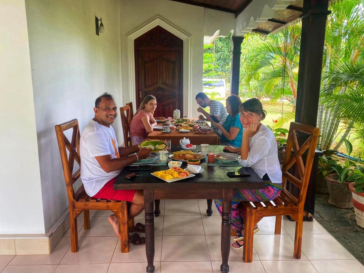 Manike Lodge Habarana Bagian luar foto