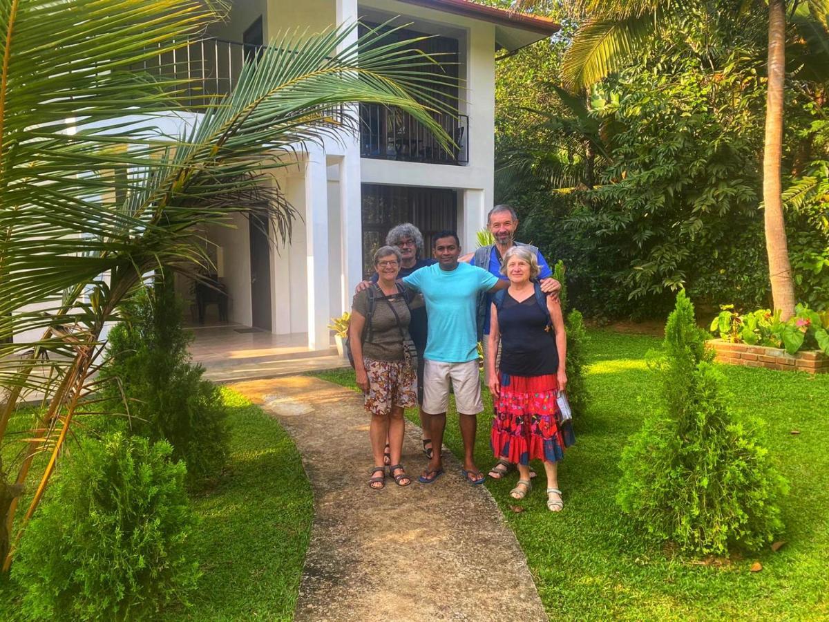 Manike Lodge Habarana Bagian luar foto