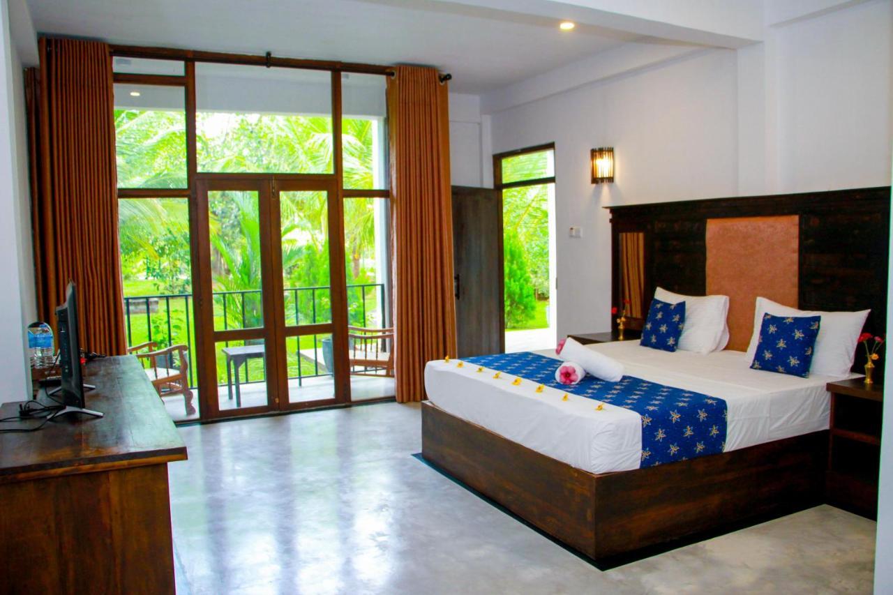 Manike Lodge Habarana Bagian luar foto