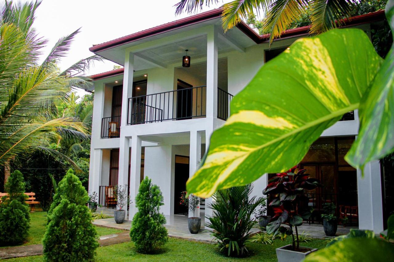 Manike Lodge Habarana Bagian luar foto