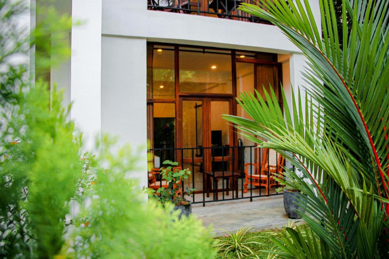 Manike Lodge Habarana Bagian luar foto